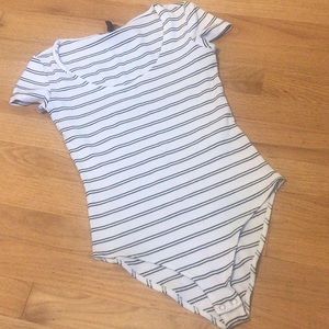 SOLD‼️ Forever 21 bodysuit